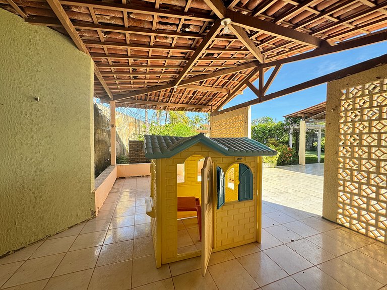 Casa no Porto das Dunas até 14 pessoas