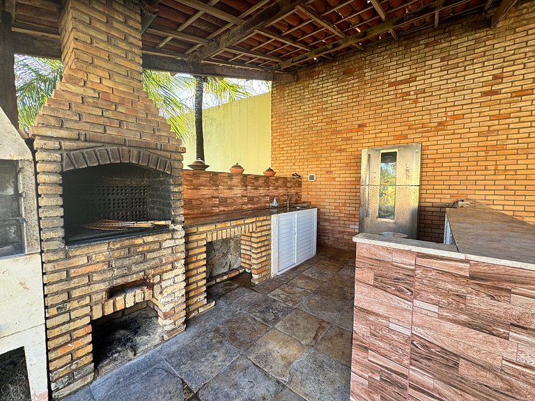 Casa no Porto das Dunas até 14 pessoas